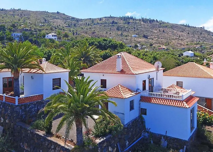 Palmeras B Feriehus Arecida